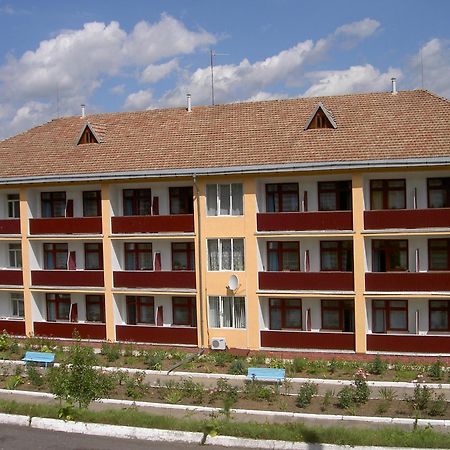 Hotel Санаторій Збруч à Sataniv Extérieur photo