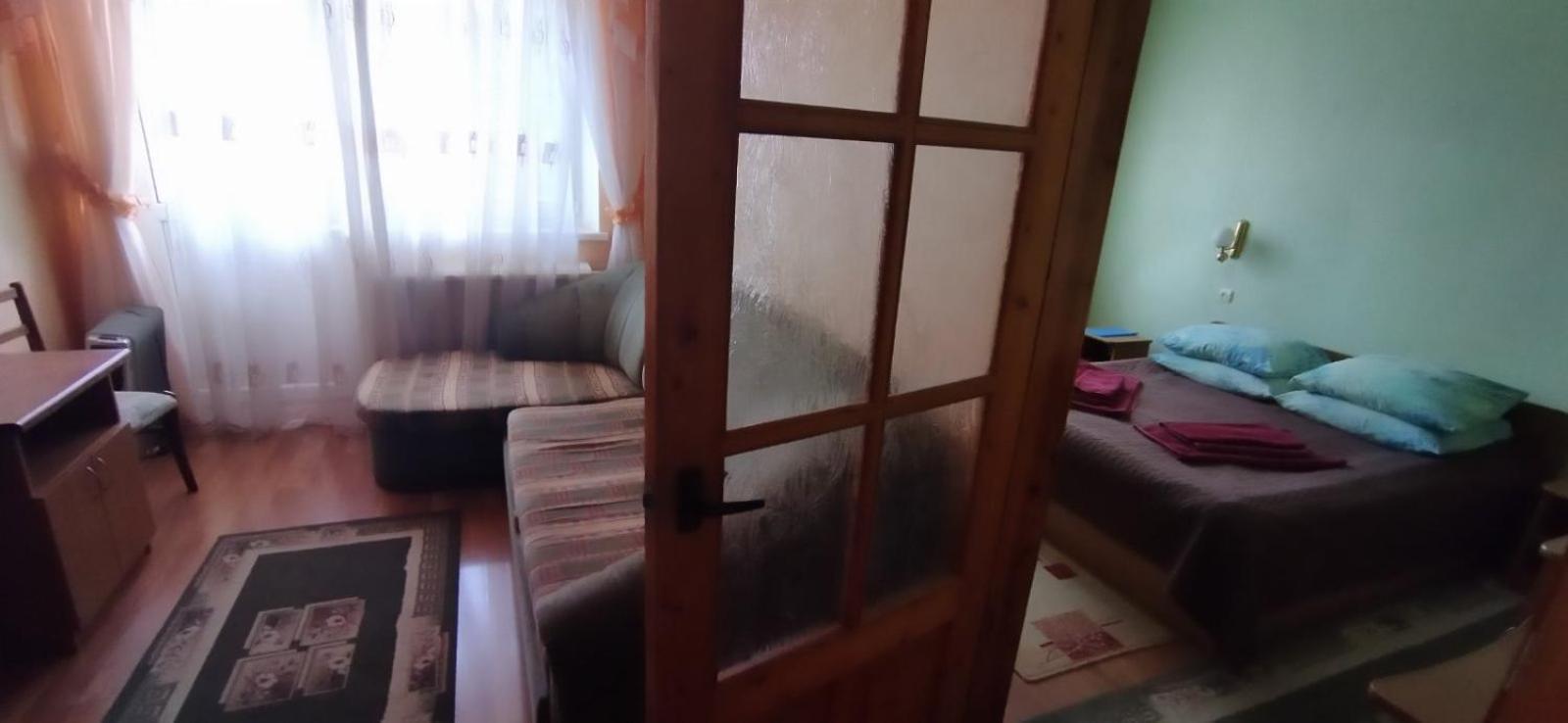 Hotel Санаторій Збруч à Sataniv Extérieur photo