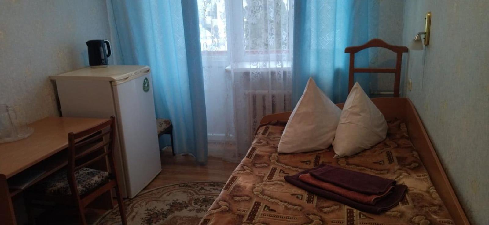 Hotel Санаторій Збруч à Sataniv Extérieur photo